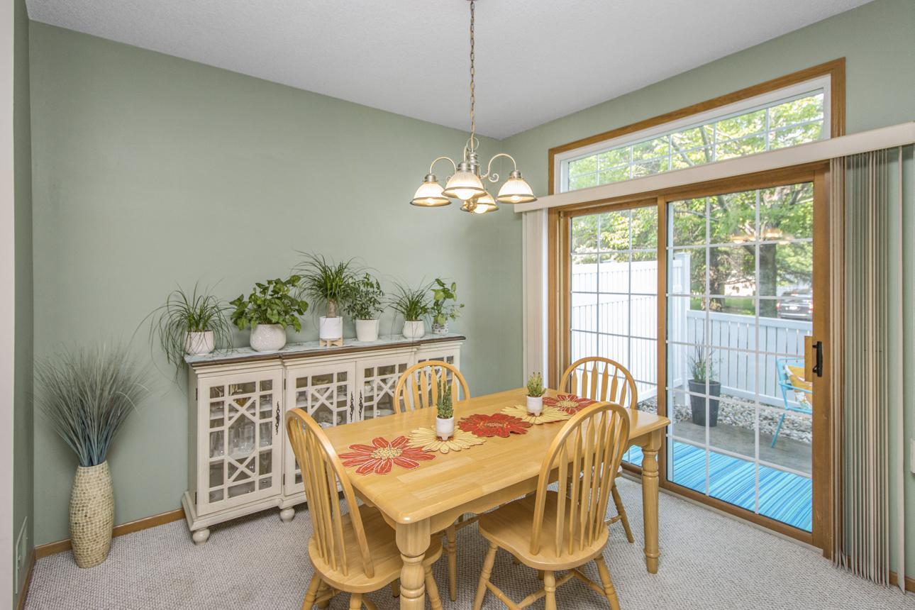 8491 Cortland Road Eden Prairie, MN 55344 - Photo 9 of 30 Gallery Image 9