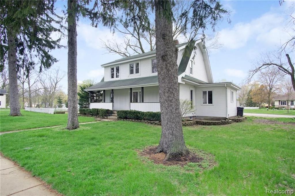 410 Byron Road Howell, MI 48843 - Photo 6 of 40