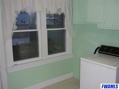 310 North 9th Street Decatur, IN 46733 - Photo 10 of 19