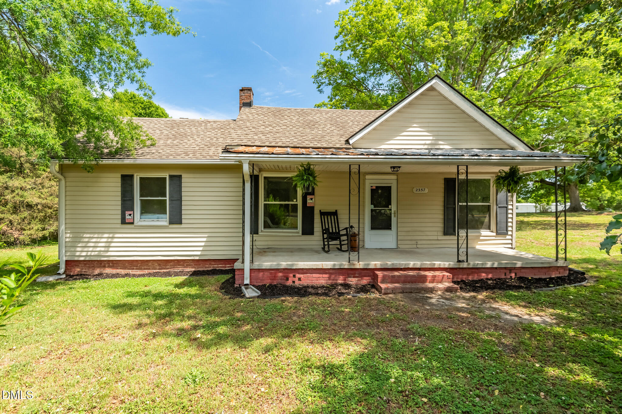 2357 Baynes Road Burlington, NC 27217 - Photo 4 of 70 DSC_7001-HDR