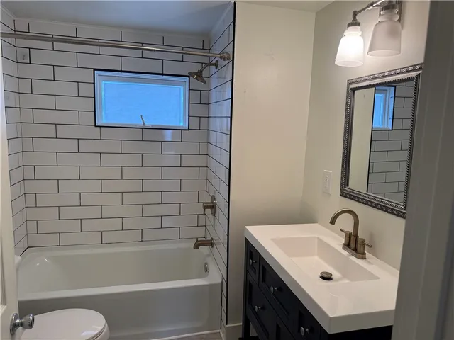 $1,375 | 210 Conhocton Street, Corning, NY 14830