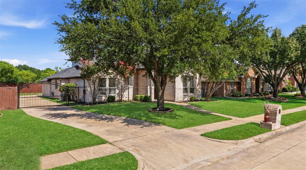 4106 Ridgecrest Trail Carrollton, TX 75007 - Photo 4 of 38