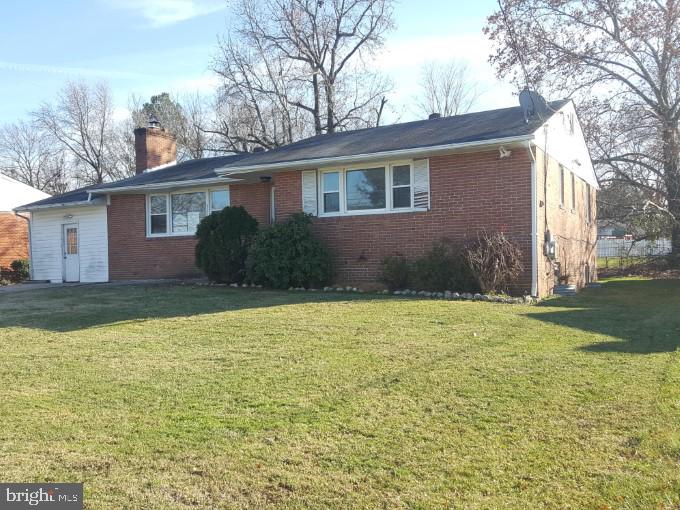 9303 Small Drive Clinton, MD 20735 - Photo 3 of 14