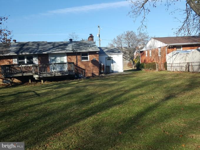 9303 Small Drive Clinton, MD 20735 - Photo 4 of 14