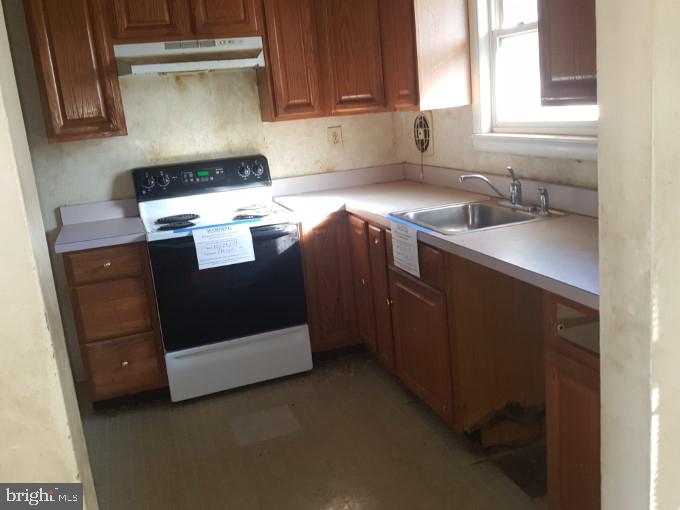 9303 Small Drive Clinton, MD 20735 - Photo 7 of 14