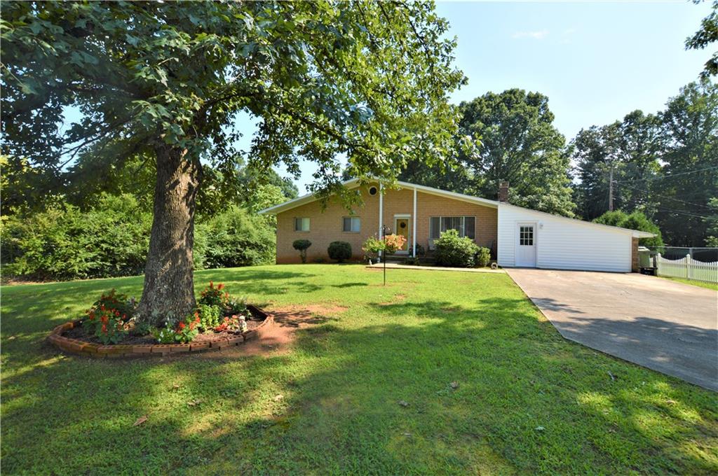 507 Swanson Road Lenoir, NC 28645 - Photo 2 of 17 Gallery Image 2