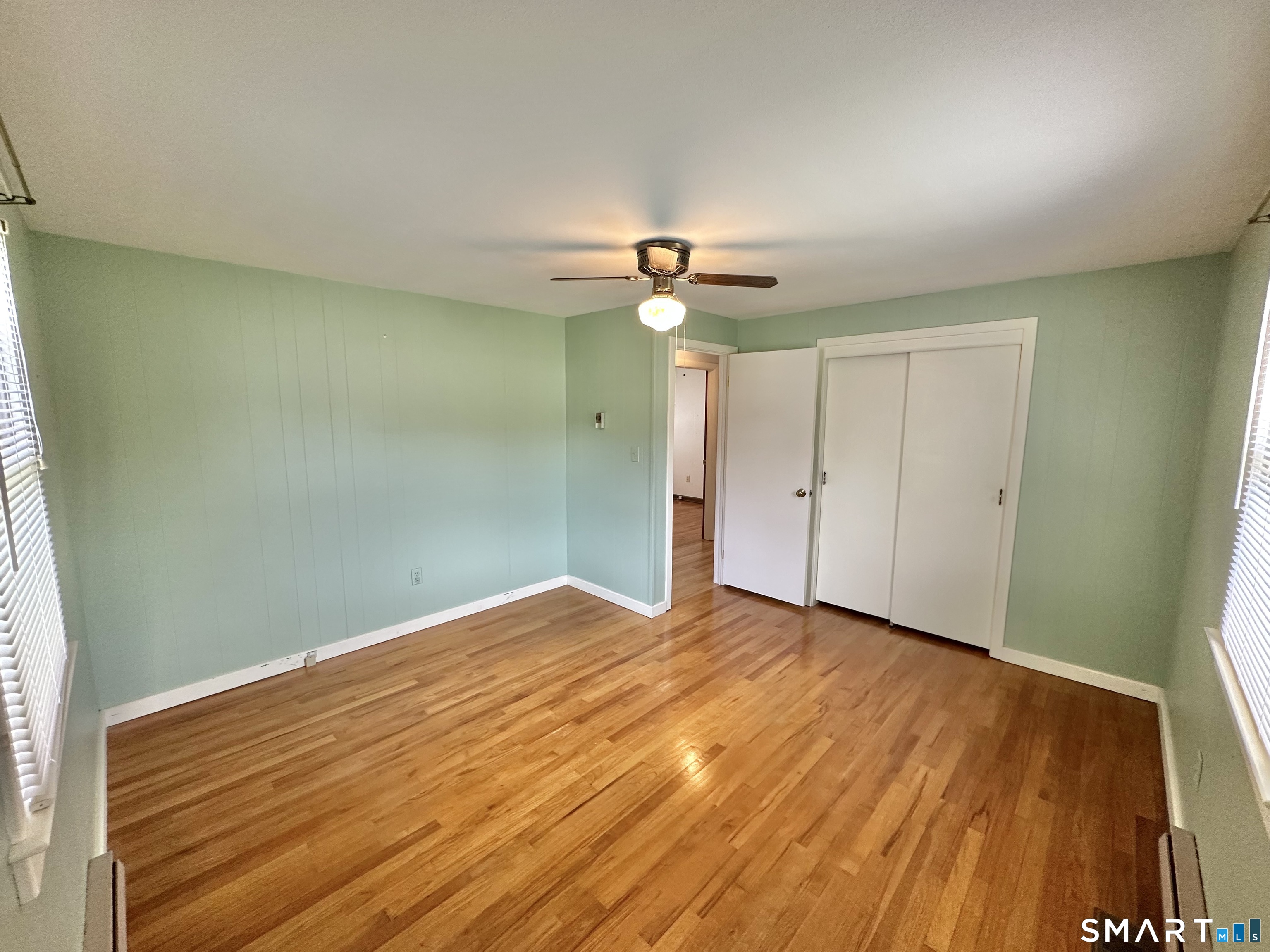 232 Lakeside Boulevard East Waterbury, CT 06708 - Photo 12 of 23