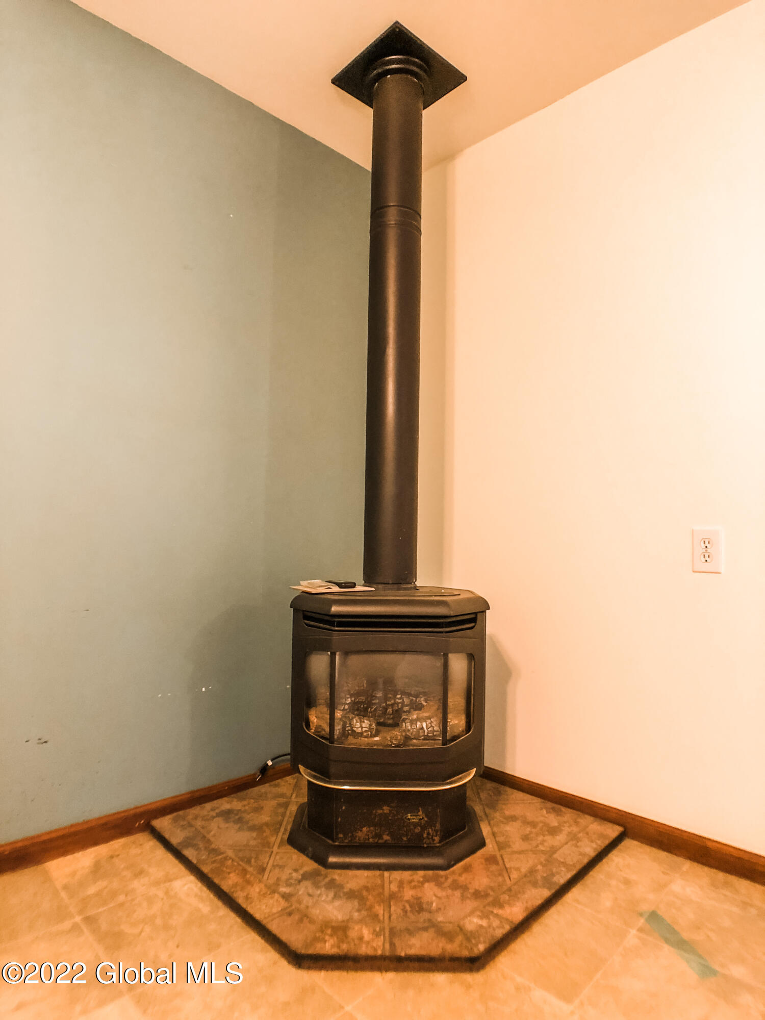 148 White Road Ballston Spa, NY 12020 - Photo 21 of 62 IMG_1343