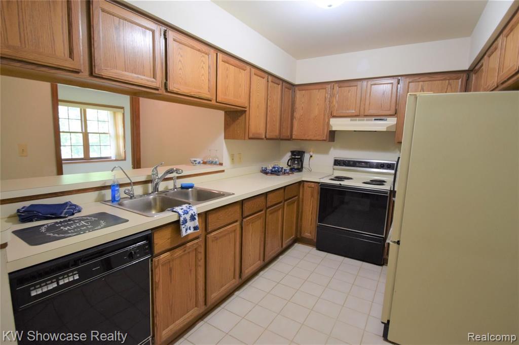 6720 Cedar Lake Road Pinckney, MI 48169 - Photo 21 of 50