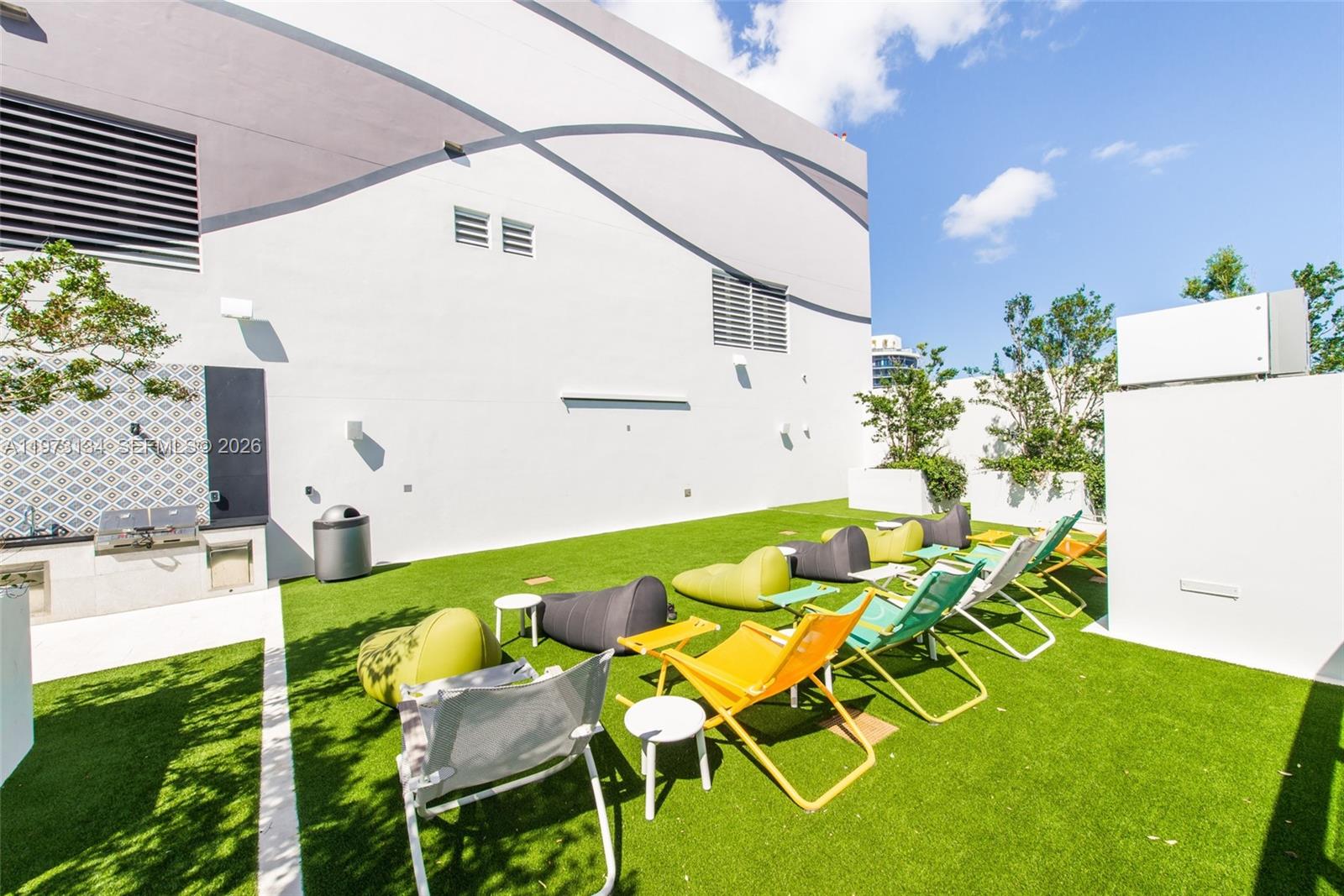 1010 Brickell Avenue, Unit 3010 Miami, FL 33131 - Photo 26 of 49