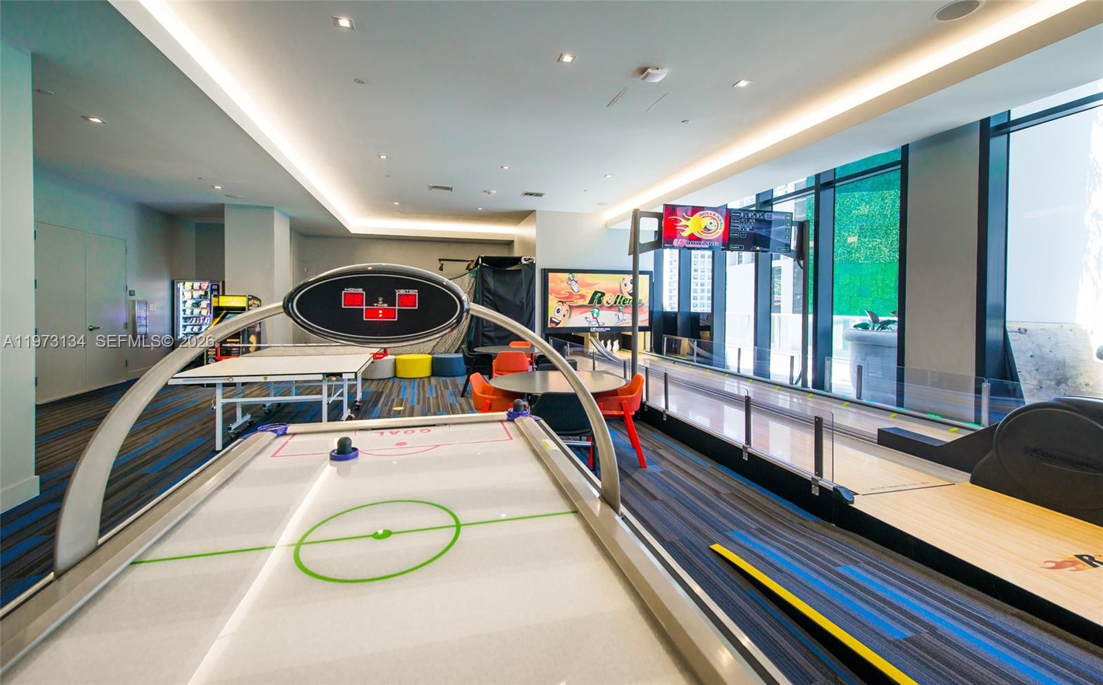 1010 Brickell Avenue, Unit 3010 Miami, FL 33131 - Photo 43 of 49