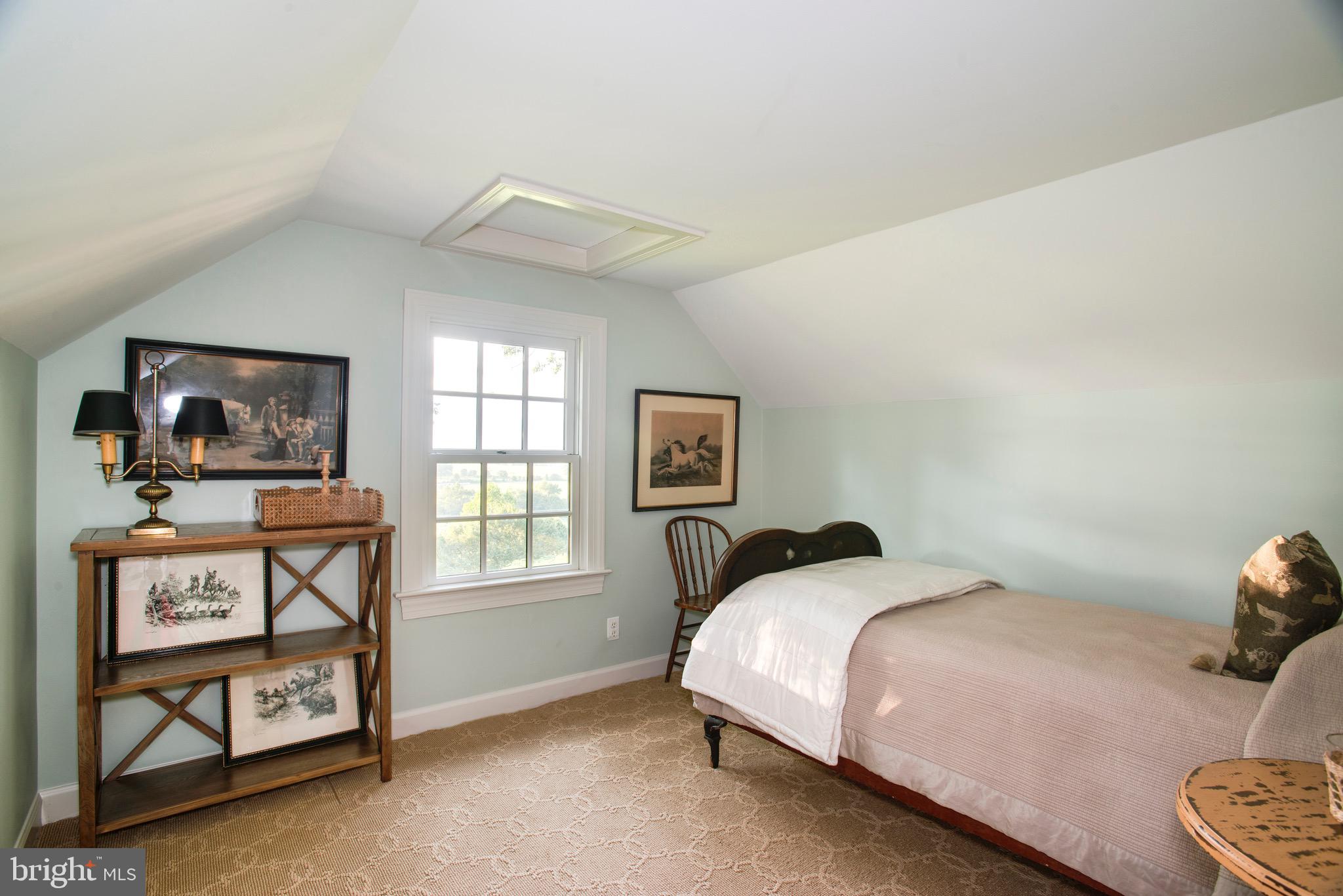 9474 Foxville Road Warrenton, VA 20186 - Photo 32 of 42 Second Floor Guest Suite Nook. Full Bath Adjacent