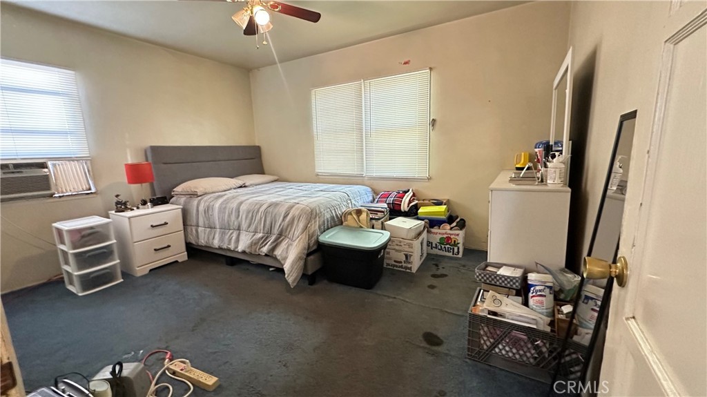 19400 Scroll Street Reseda, CA 91335 - Photo 13 of 22
