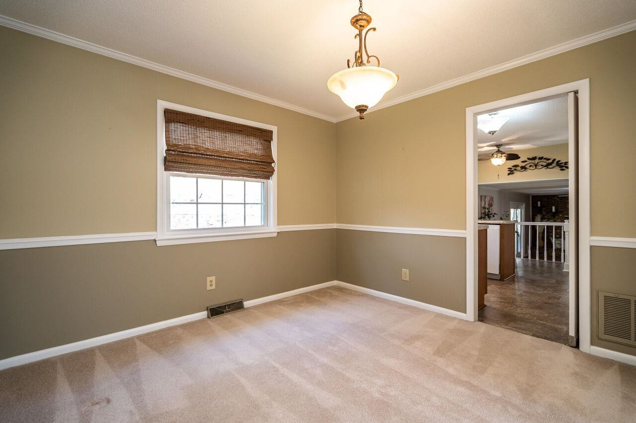 5701 Old Forge Circle Raleigh, NC 27609 - Photo 10 of 33 Dining Room
