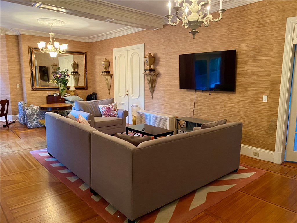 96 Rhode Island Avenue, Unit 1 Newport, RI 02840 - Photo 12 of 23