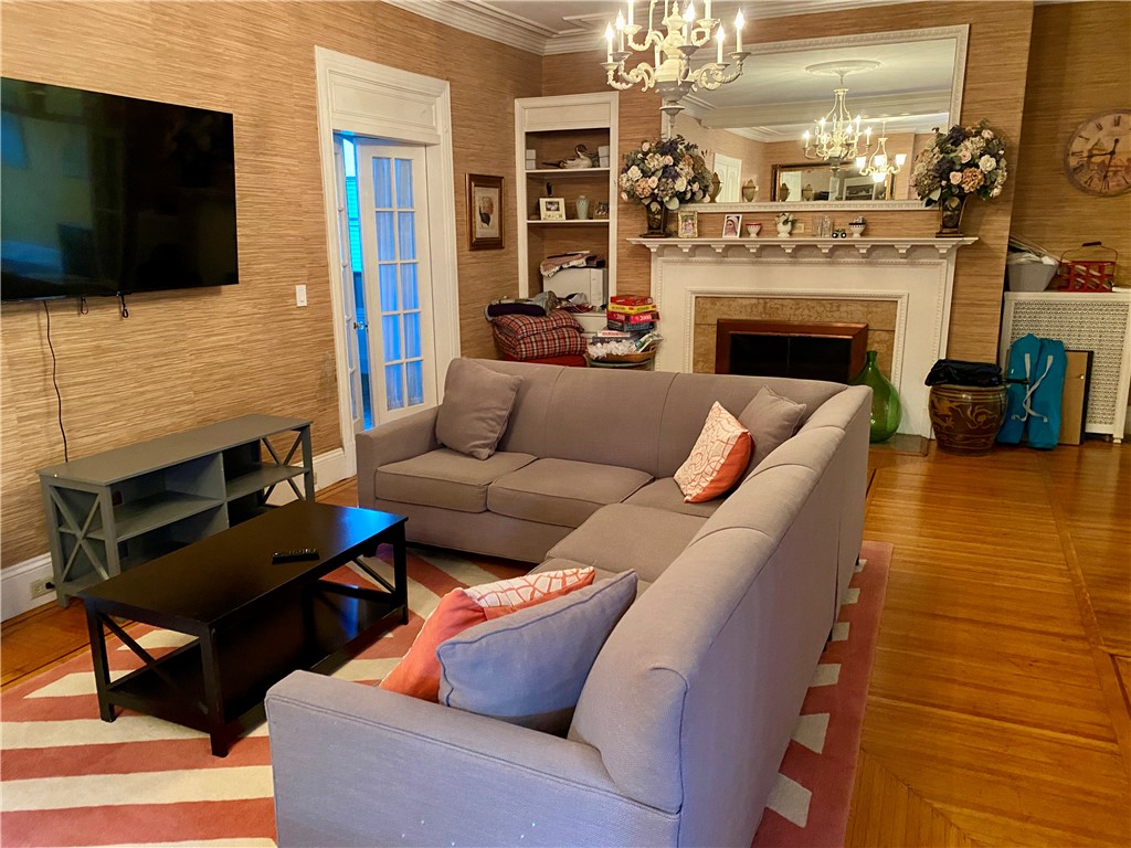 96 Rhode Island Avenue, Unit 1 Newport, RI 02840 - Photo 15 of 23