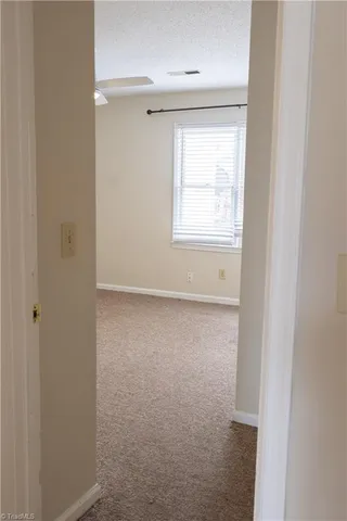 $1,450 | 814 Guilford College Road, Unit 133, Greensboro, NC 27409