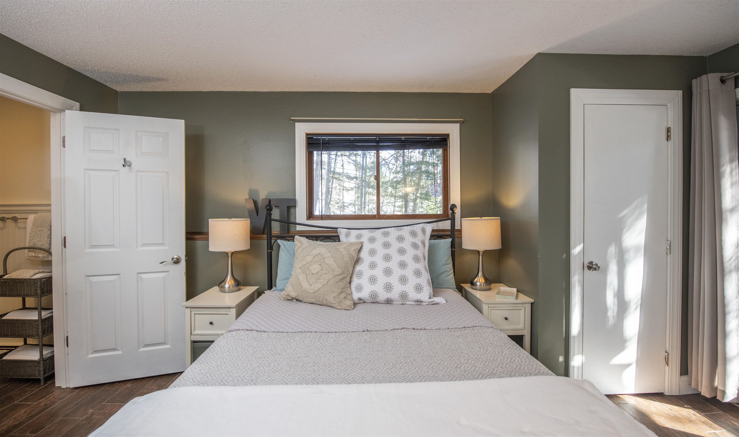 253 Old Quechee Road, Unit 6E Hartford, VT 05059 - Photo 24 of 32 Gallery Image 24