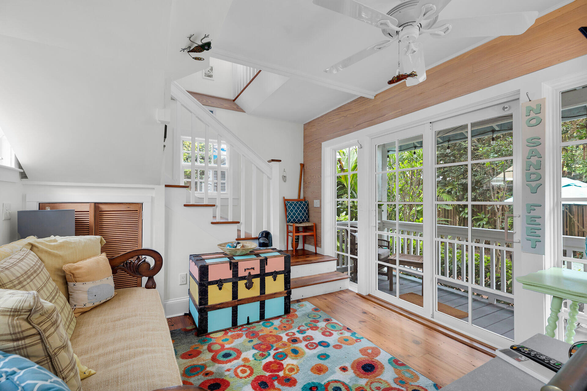 610 Griffin Lane Key West, FL 33040 - Photo 26 of 36 Guest House Living Room