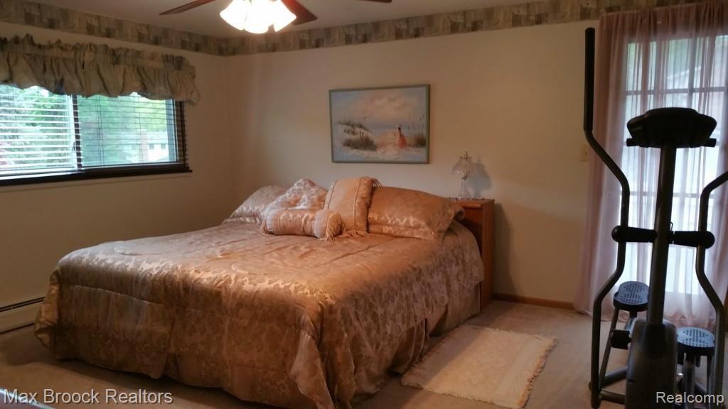 734 Lynndale Drive Rochester Hills, MI 48309 - Photo 19 of 37