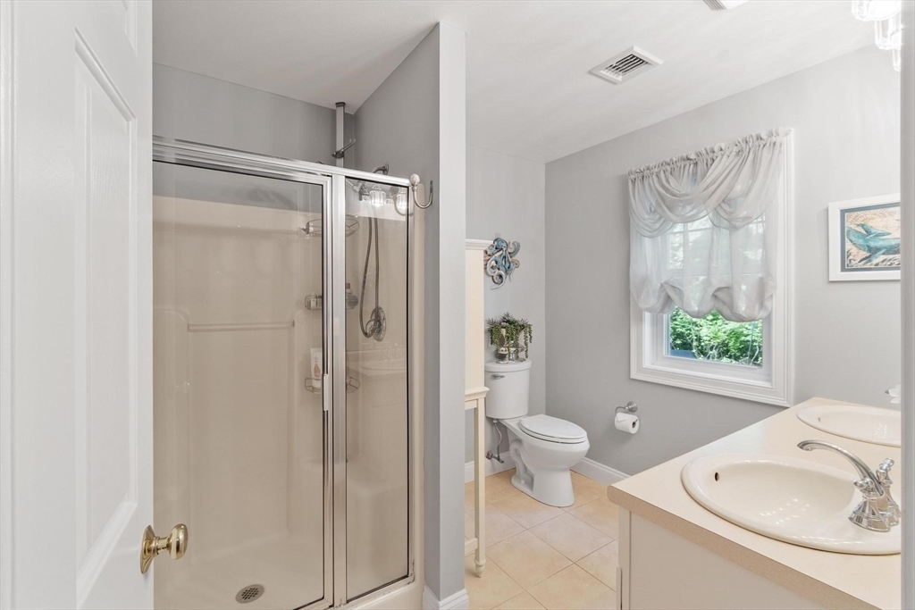 135 Beach Road, Unit E1 Salisbury, MA 01952 - Photo 22 of 39