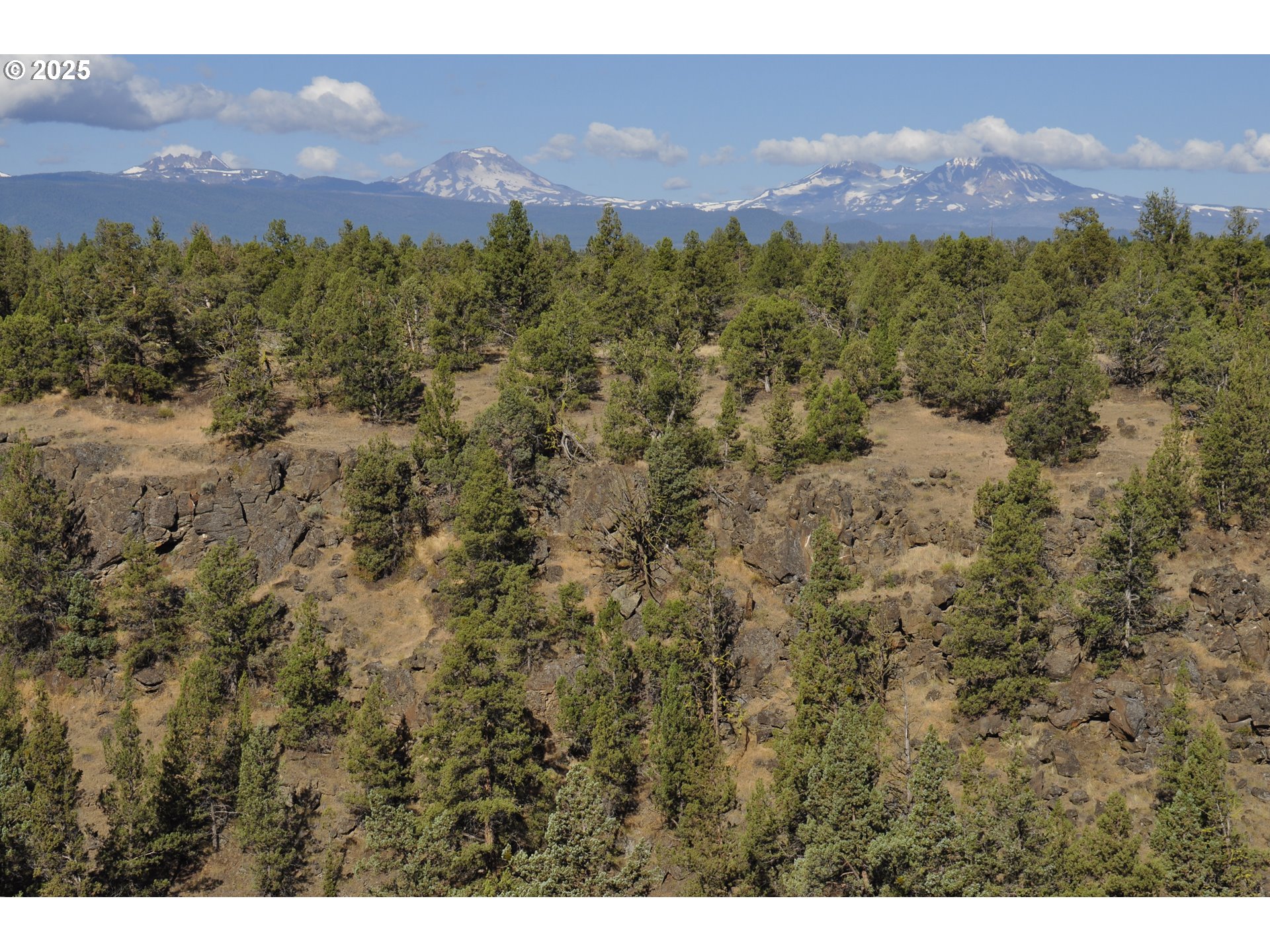 65255 Swalley Road Bend, OR 97703 - Photo 24 of 48 a view of a city