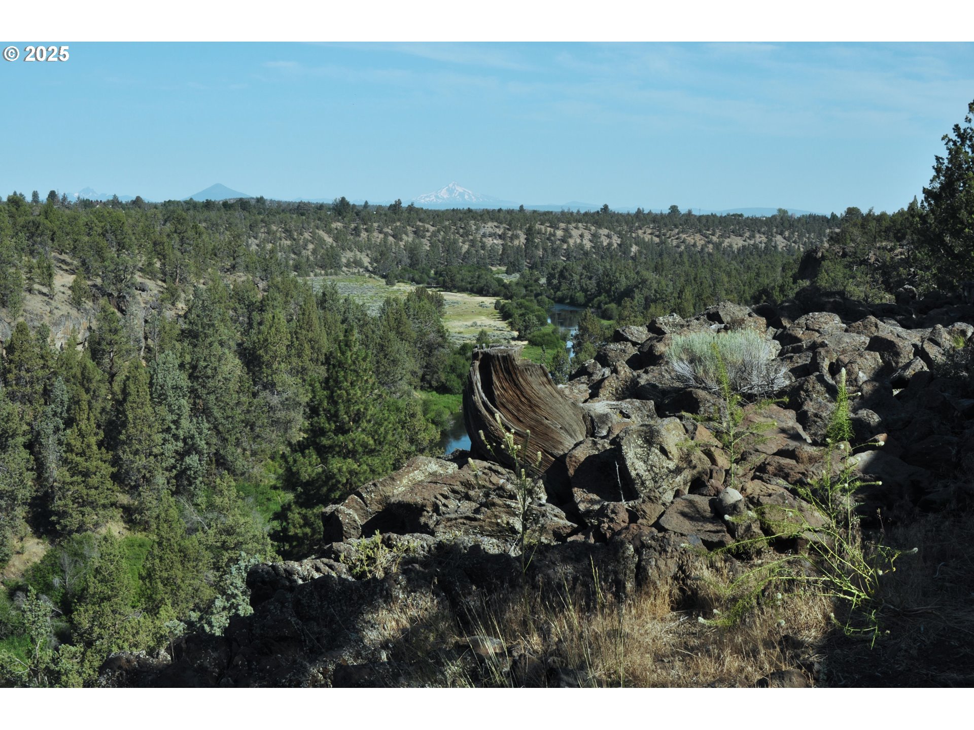 65255 Swalley Road Bend, OR 97703 - Photo 10 of 48 a view of a city