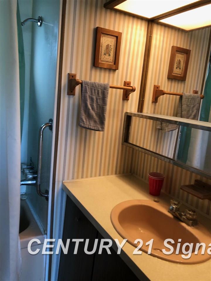 5238 West Marl Lake Road Roscommon, MI 48653 - Photo 11 of 12
