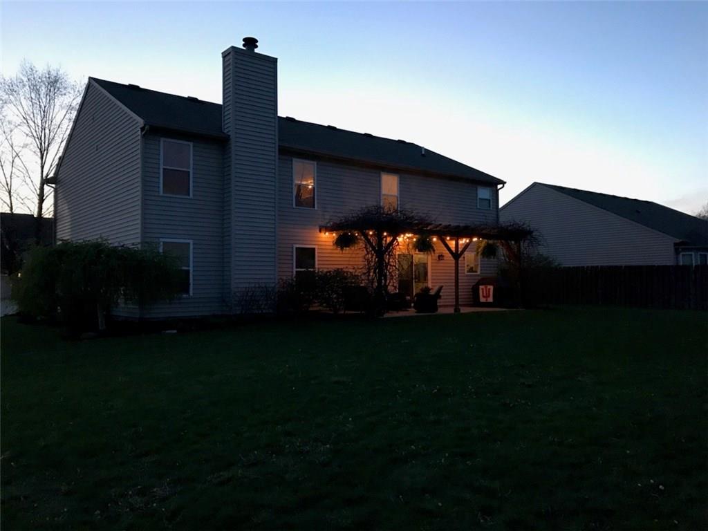 11261 Falling Water Way Fishers, IN 46037 - Photo 33 of 39 Gallery Image 33