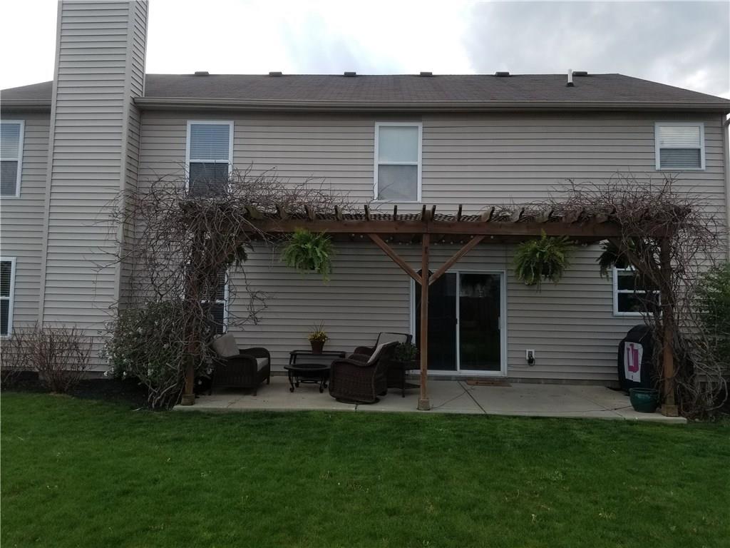 11261 Falling Water Way Fishers, IN 46037 - Photo 36 of 39 Gallery Image 36