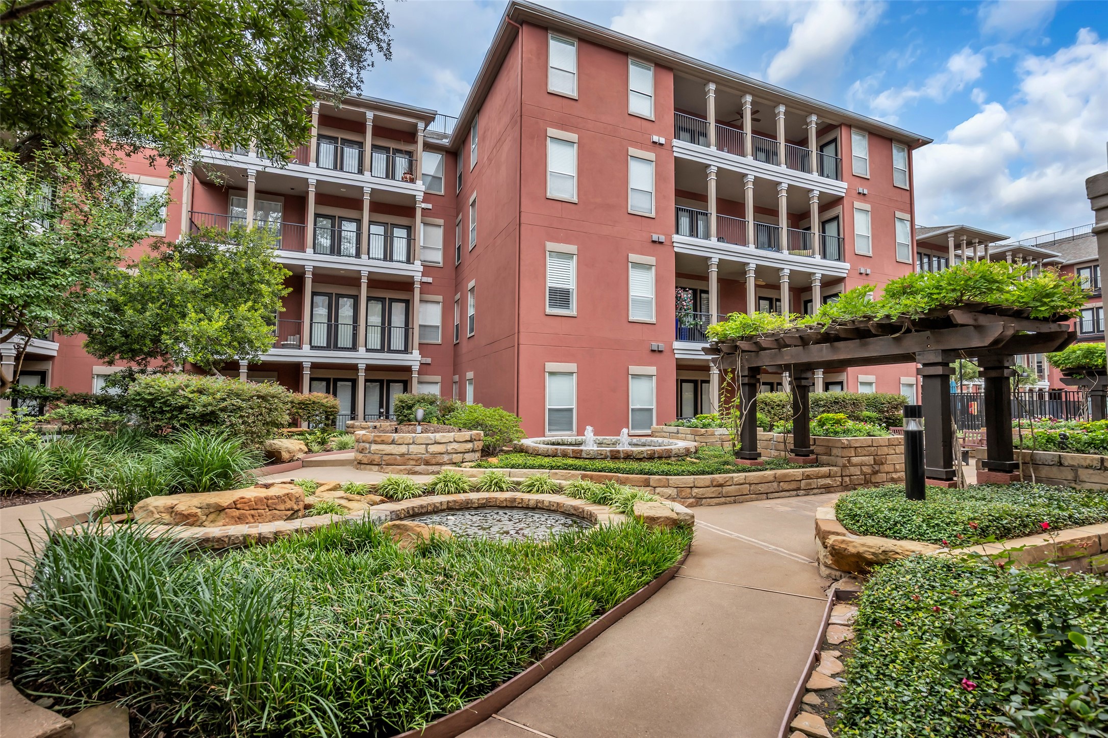 2400 McCue Road, Unit 240 Houston, TX 77056 - Photo 28 of 36