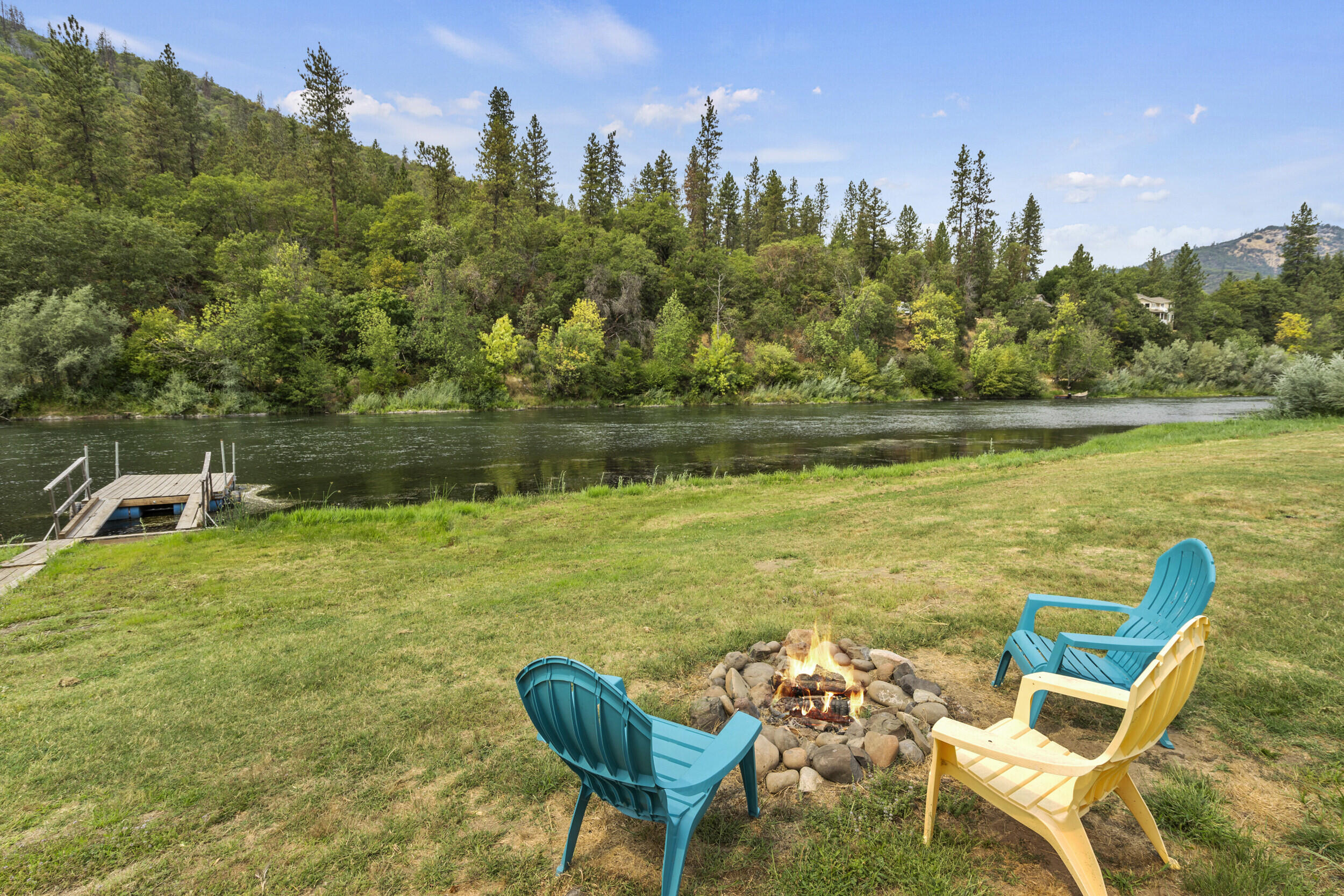 1407 Upper River Road Gold Hill, OR 97525 - Photo 27 of 58