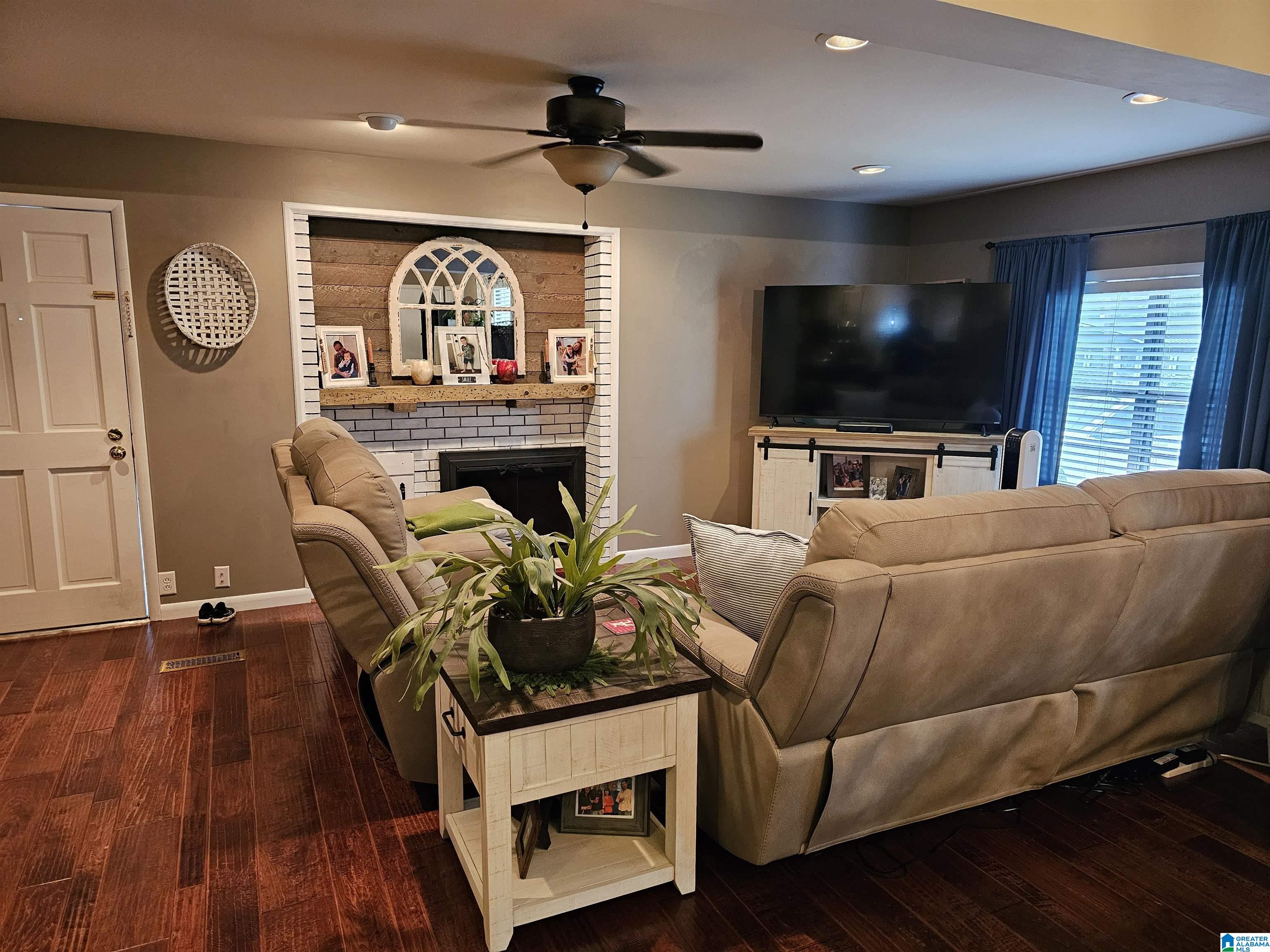 1669 Harts Ferry Road Ohatchee, AL 36271 - Photo 2 of 36
