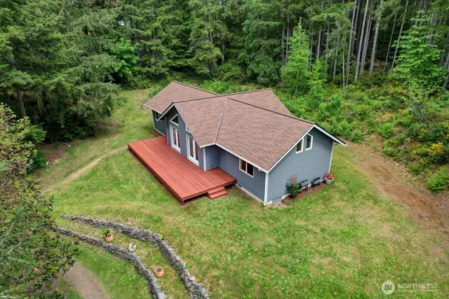 $880,000 | 9535 Olalla Valley Road Southeast, Port Orchard, WA 98367