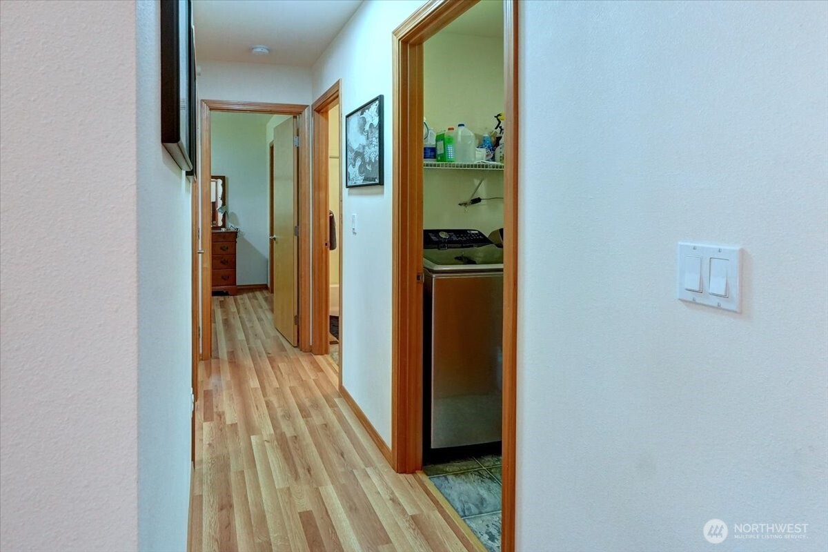 9535 Olalla Valley Road Southeast Port Orchard, WA 98367 - Photo 23 of 40