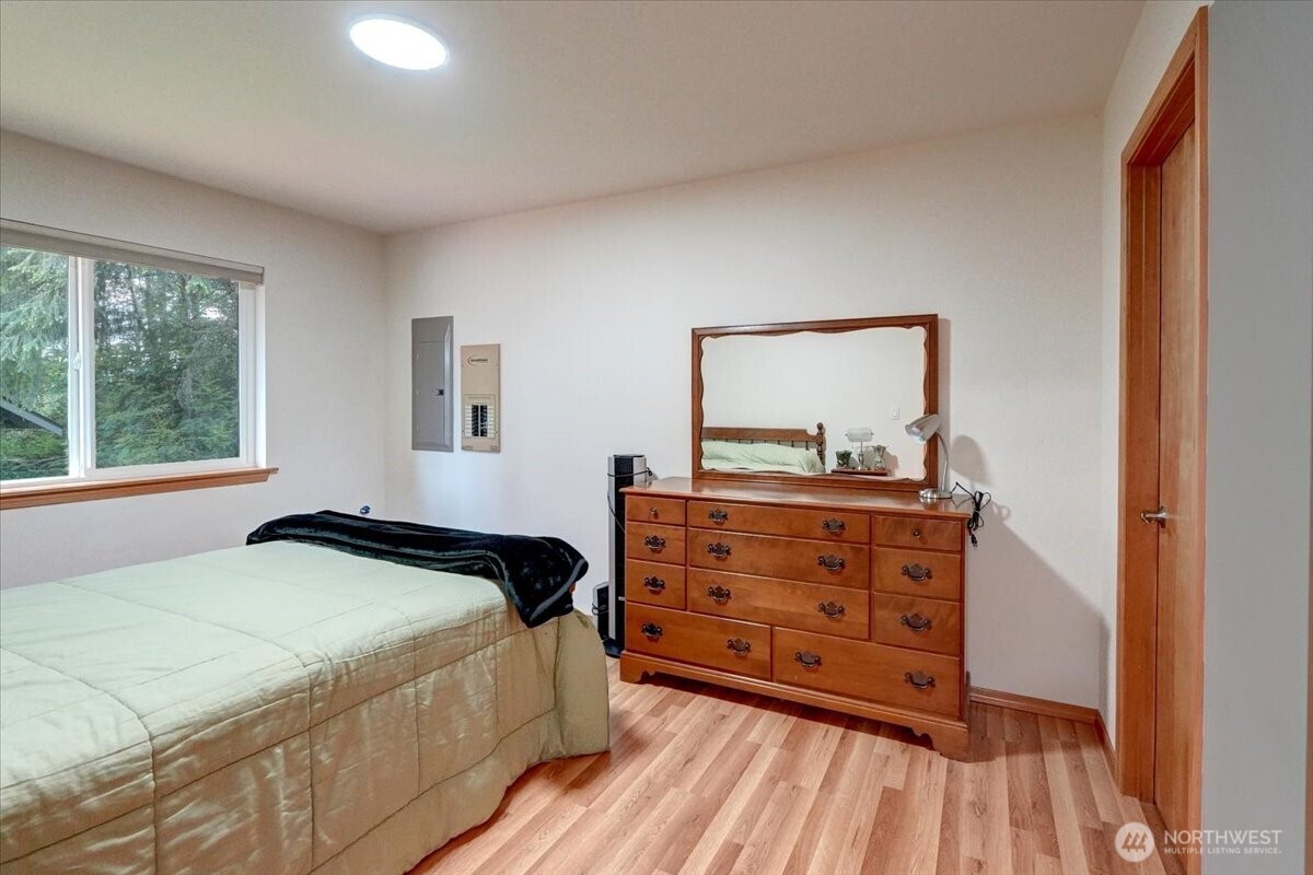 9535 Olalla Valley Road Southeast Port Orchard, WA 98367 - Photo 28 of 40