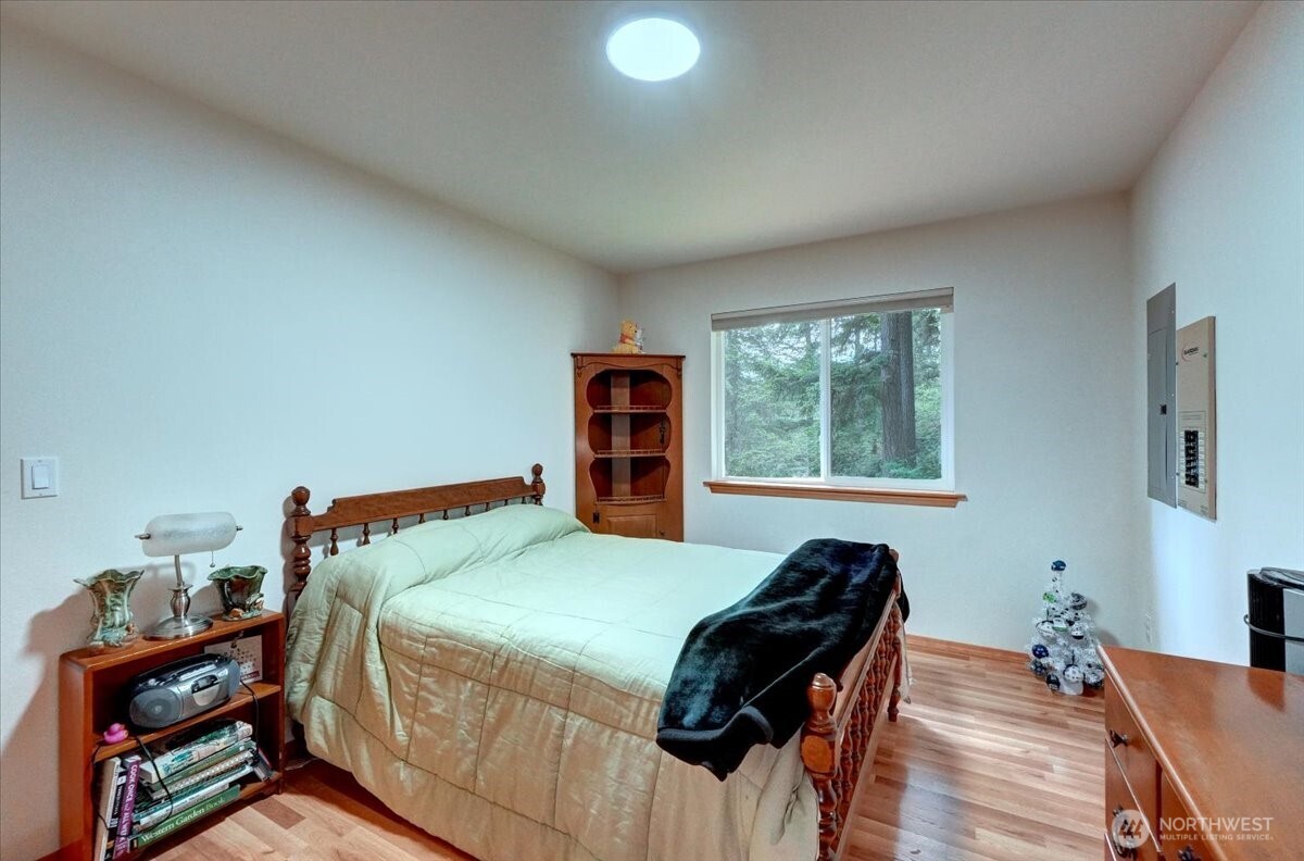 9535 Olalla Valley Road Southeast Port Orchard, WA 98367 - Photo 29 of 40