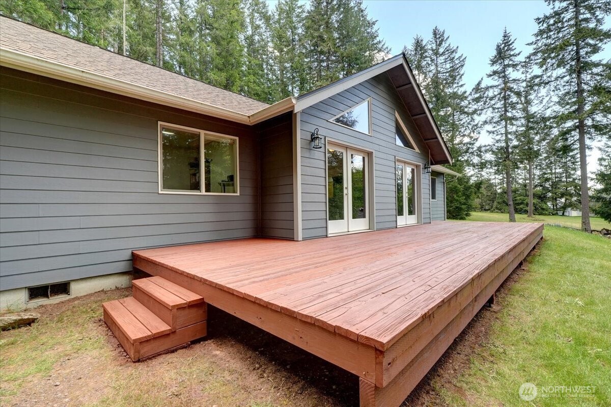 9535 Olalla Valley Road Southeast Port Orchard, WA 98367 - Photo 30 of 40