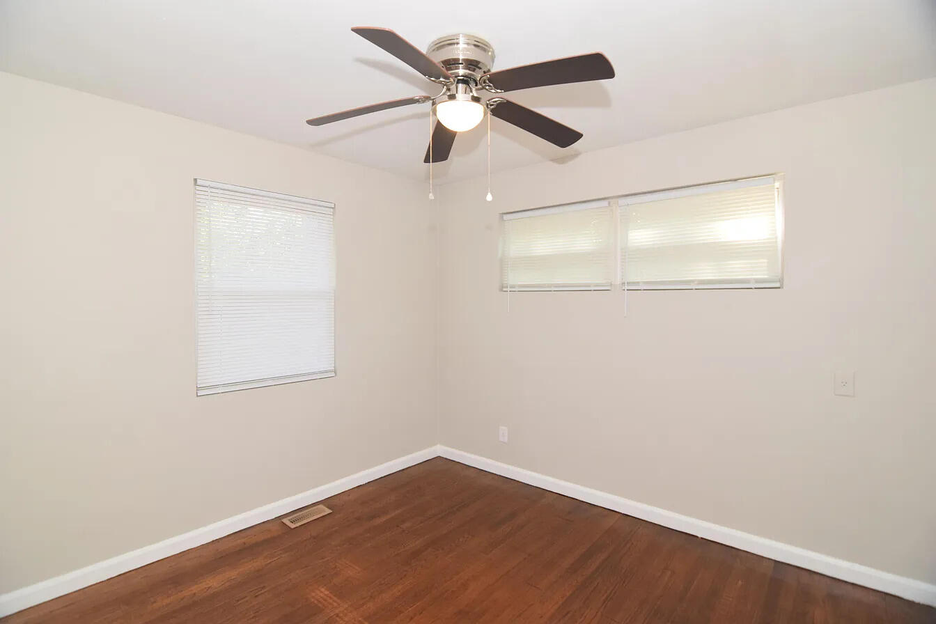 2424 Bream Avenue Augusta, GA 30906 - Photo 10 of 24 3883d06761e49f0e45cd8ba91efd3344-uncropp