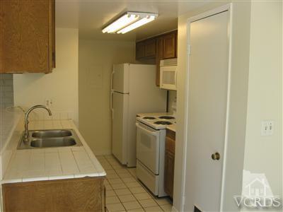 6018 Nelda Street, Unit 2 Simi Valley, CA 93063 - Photo 3 of 6 Additional Photo
