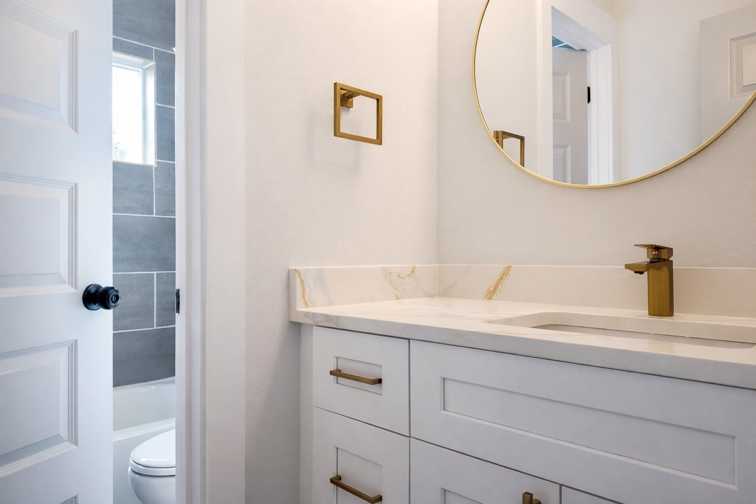 8114 Double Avenue, Unit C Houston, TX 77088 - Photo 13 of 16