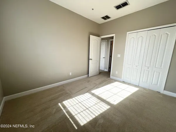 $2,495 | 4462 Ellipse Drive, Jacksonville, FL 32246