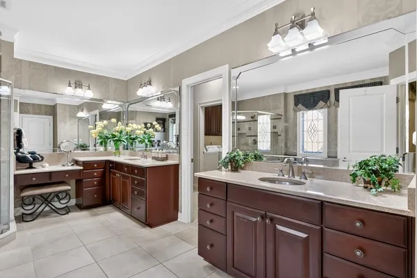 $945,000 | 554 Knowlton Street Northeast, Marietta, GA 30066