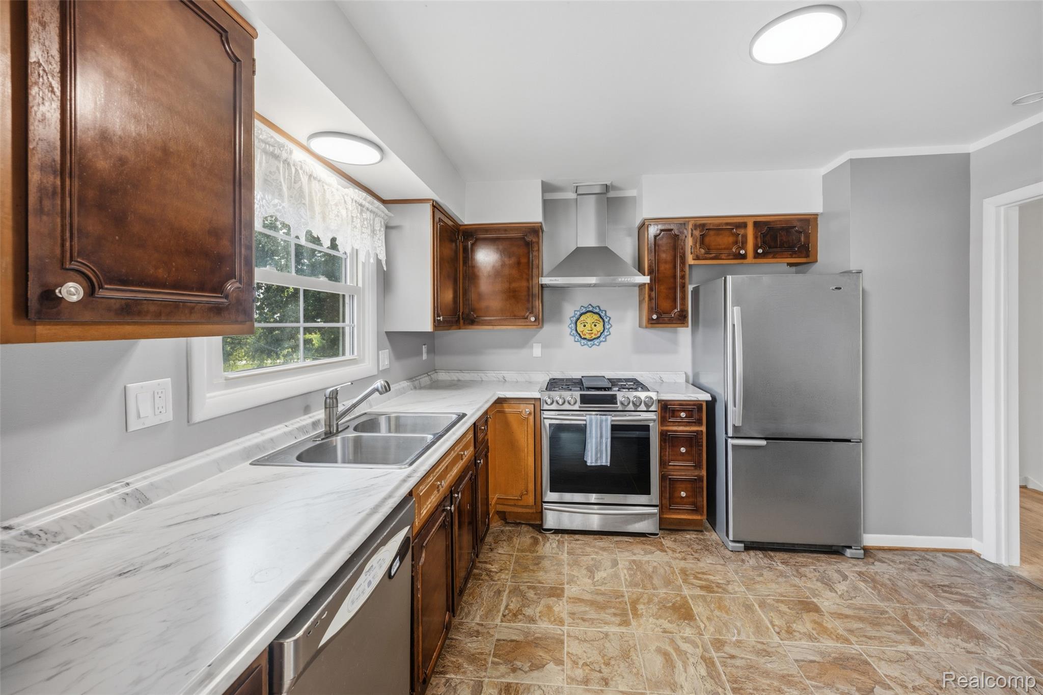 9805 Platt Road Milan, MI 48160 - Photo 17 of 49 6_kitchen.jpg