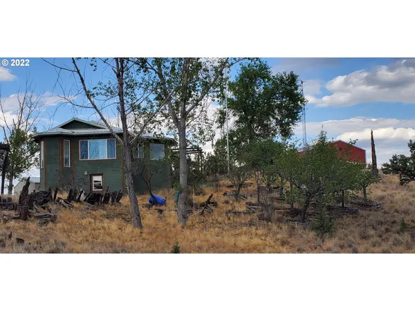 a view of outdoor space