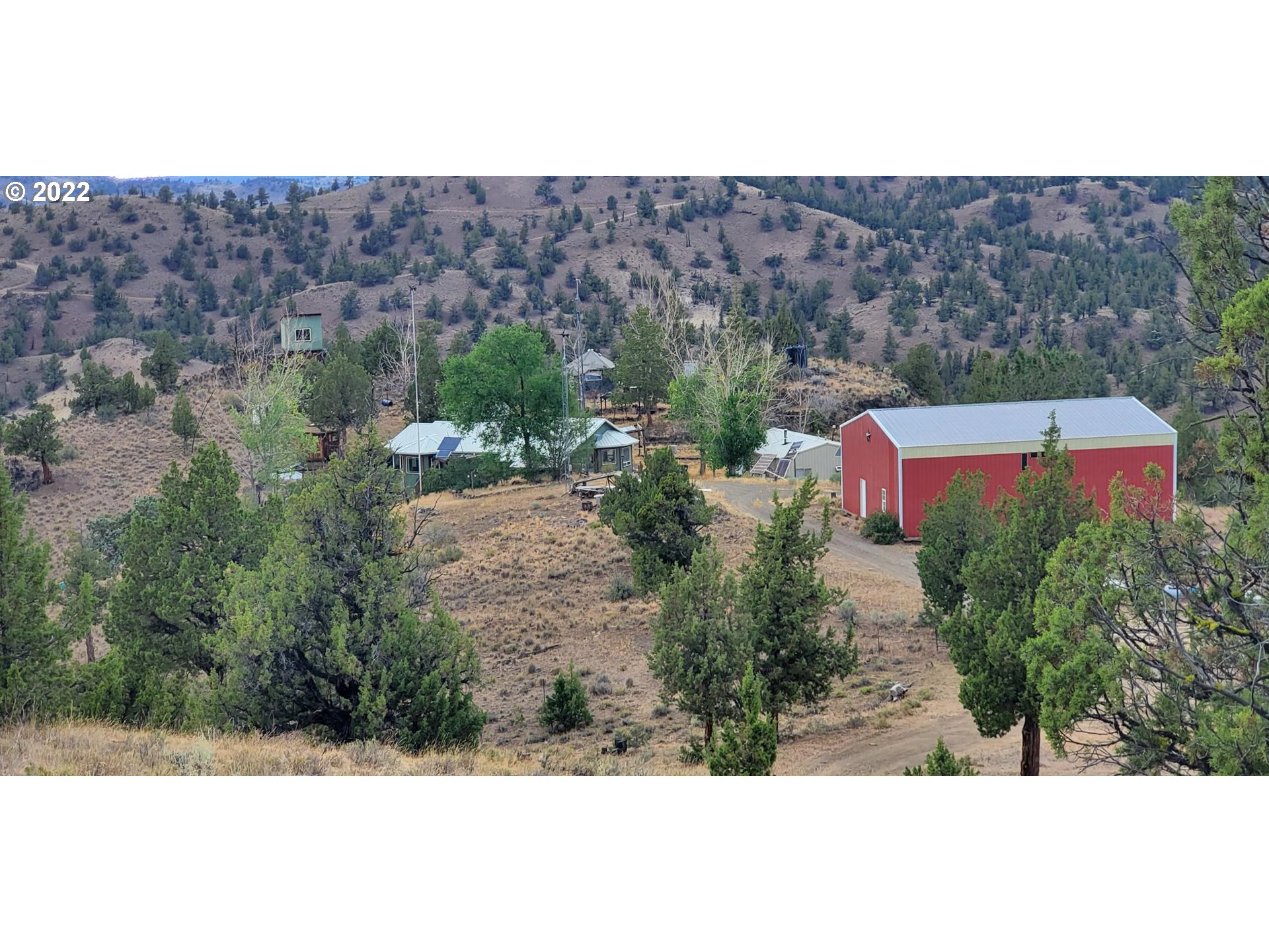 18990 Southeast Doubtful Dirt Road Prineville, OR 97754 - Photo 24 of 32 a view of a outdoor space