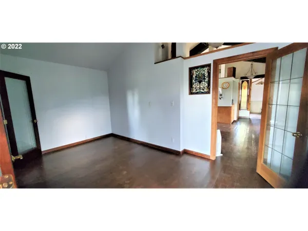 a view of a entryway