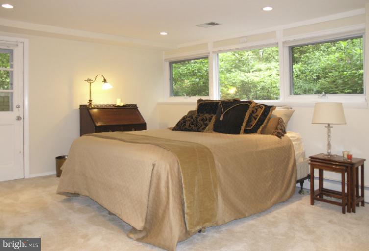 2524 Leeds Road Oakton, VA 22124 - Photo 16 of 30 Bedroom 2 with private door to outside