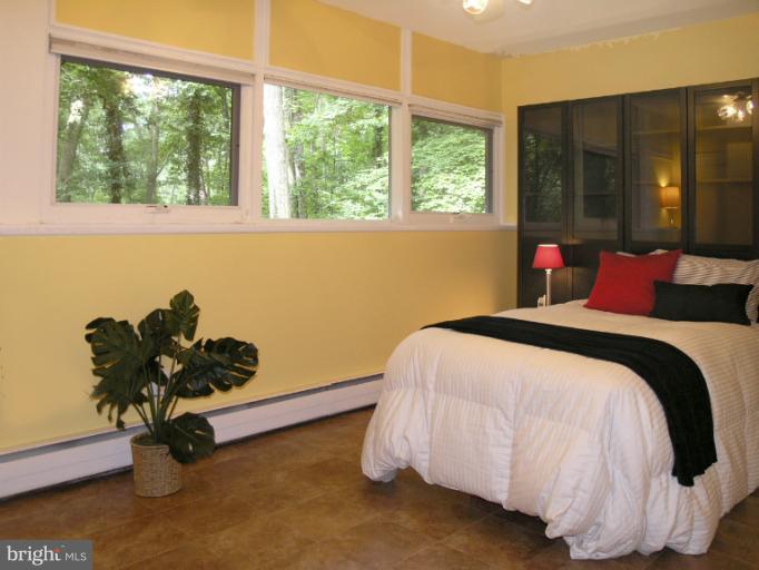2524 Leeds Road Oakton, VA 22124 - Photo 27 of 30 Bedroom 3