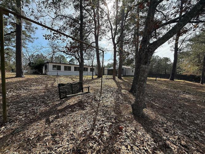 115 Lakeview Drive Shepherd, TX 77371 - Photo 11 of 24